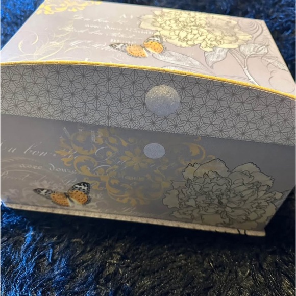 Sheffield Homes Decorative Storage Box with Butterfly Design. NEW! - Picture 2 of 9